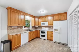 2818 Castlebrook Dr, Monroe, NC 28112 - Photo 15
