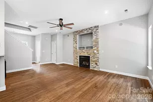11402 Heritage Green Dr, Cornelius, NC 28031 - Photo 5