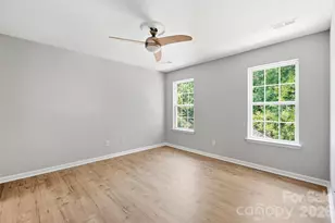 11402 Heritage Green Dr, Cornelius, NC 28031 - Photo 21