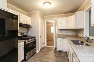 6424 Springfield Dr, Charlotte, NC 28212 - Photo 7