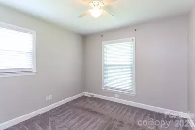 6424 Springfield Drive, Charlotte, NC 28212 - Photo 13