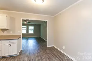6424 Springfield Dr, Charlotte, NC 28212 - Photo 5
