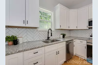 234 S Academy Street, Mooresville, NC 28115 - Photo 3
