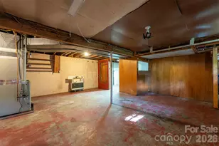 76 Maple Springs Rd, Asheville, NC 28805 - Photo 19