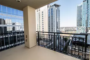 230 S Tryon St, Charlotte, NC 28202 - Photo 33