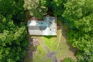 400 Amber Dr, Bakersville, NC 28075 - Photo 7