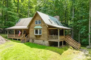 400 Amber Dr, Bakersville, NC 28075 - Photo 1