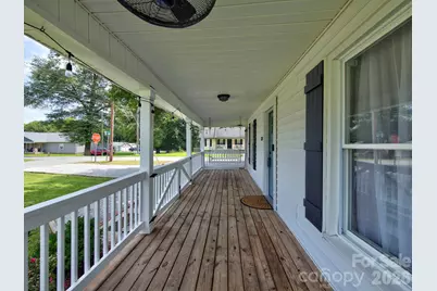 328 Piedmont Avenue, Mount Holly, NC 28120 - Photo 5