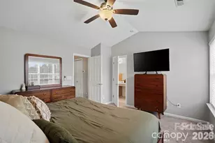 12350 Hennigan Pl Ln, Charlotte, NC 28214 - Photo 9