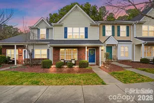 12350 Hennigan Pl Ln, Charlotte, NC 28214 - Photo 1