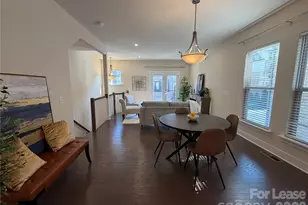 16034 Roscoe Ln, Charlotte, NC 28204 - Photo 1