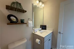 16034 Roscoe Ln, Charlotte, NC 28204 - Photo 11