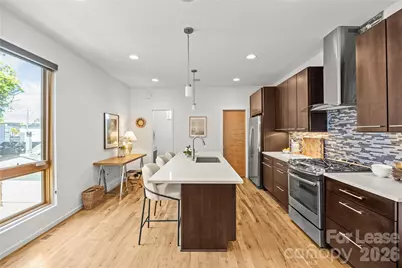 918 Greenleaf Avenue, Charlotte, NC 28202 - Photo 13