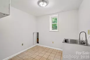 1751 Piney Rd, Hickory, NC 28602 - Photo 37