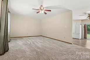 1751 Piney Rd, Hickory, NC 28602 - Photo 9