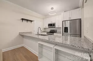 309 James St, Gastonia, NC 28052 - Photo 5