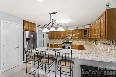 231 Kimberly Ann Drive, Hendersonville, NC 28792 - Photo 7