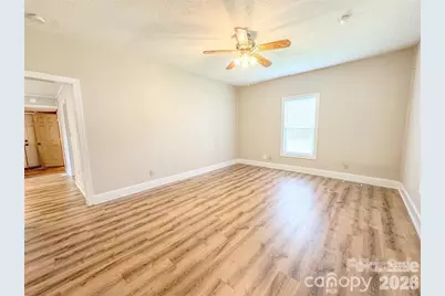 818 Grier Street, Lincolnton, NC 28092 - Photo 5