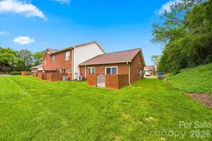 102 Brandywine Dr NE, Conover, NC 28613 - Photo 27