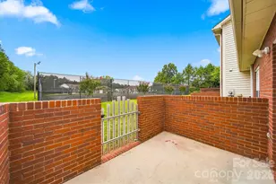 102 Brandywine Dr NE, Conover, NC 28613 - Photo 25