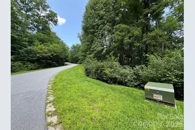 97 High Hickory Trail #2, Swannanoa, NC 28778 - Photo 5