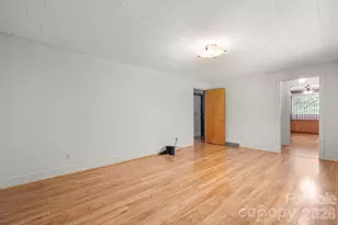 4370 Dynasty Ln, Hudson, NC 28638 - Photo 5
