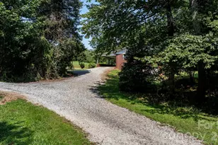 4370 Dynasty Ln, Hudson, NC 28638 - Photo 23