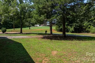 4370 Dynasty Ln, Hudson, NC 28638 - Photo 27