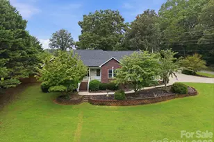 359 Huffstetler Lake Rd, Dallas, NC 28034 - Photo 3