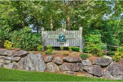 25 Old Pasture Way, Laurel Park, NC 28739 - Photo 41