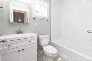 56 W Cascade St, Asheville, NC 28704 - Photo 17