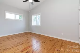 56 W Cascade St, Asheville, NC 28704 - Photo 13