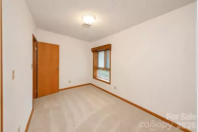 3711 Blendwood Lane NE, Hickory, NC 28601 - Photo 27
