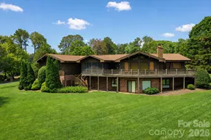 3711 Blendwood Ln NE, Hickory, NC 28601 - Photo 3