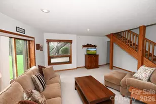 3711 Blendwood Ln NE, Hickory, NC 28601 - Photo 21