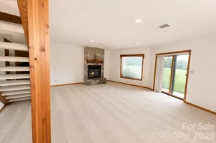 3711 Blendwood Ln NE, Hickory, NC 28601 - Photo 23