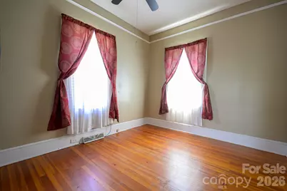 580 Baldwin Avenue, Marion, NC 28752 - Photo 7