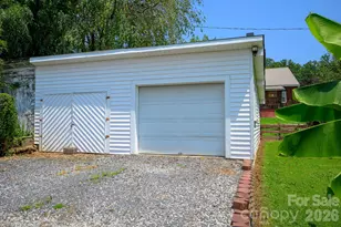 580 Baldwin Ave, Marion, NC 28752 - Photo 13