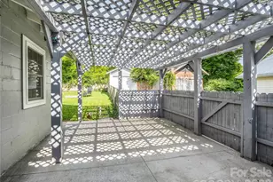 116 Beverly Ave, Hendersonville, NC 28792 - Photo 21