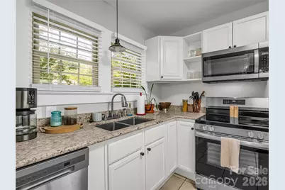 116 Beverly Avenue, Hendersonville, NC 28792 - Photo 11