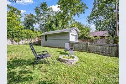 116 Beverly Avenue, Hendersonville, NC 28792 - Photo 23