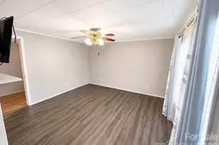 6955 Sandhill Rd, Kershaw, SC 29067 - Photo 9