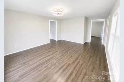 6955 Sandhill Road, Kershaw, SC 29067 - Photo 7
