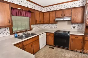 1036 S Rowan Circle, Salisbury, NC 28146 - Photo 13