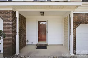 9415 Elizabeth Townes Ln, Charlotte, NC 28277 - Photo 3