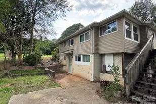 509 21st St SE, Hickory, NC 28602 - Photo 3