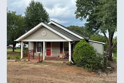 509 21st Street SE, Hickory, NC 28602 - Photo 1