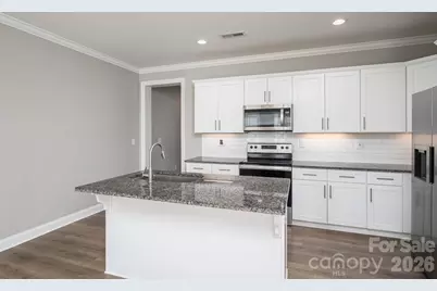 104 W Pine Street, Lincolnton, NC 28092 - Photo 15