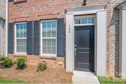 104 W Pine Street, Lincolnton, NC 28092 - Photo 3