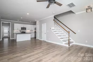 104 W Pine St, Lincolnton, NC 28092 - Photo 9